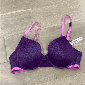 Victoria secret bra size 34C
